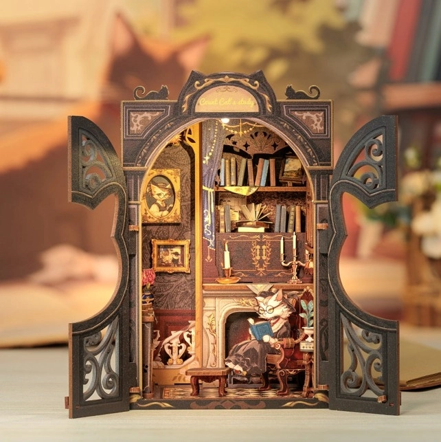 BOOK NOOK - CORDES DE BACH - DECOR  MINIATURE